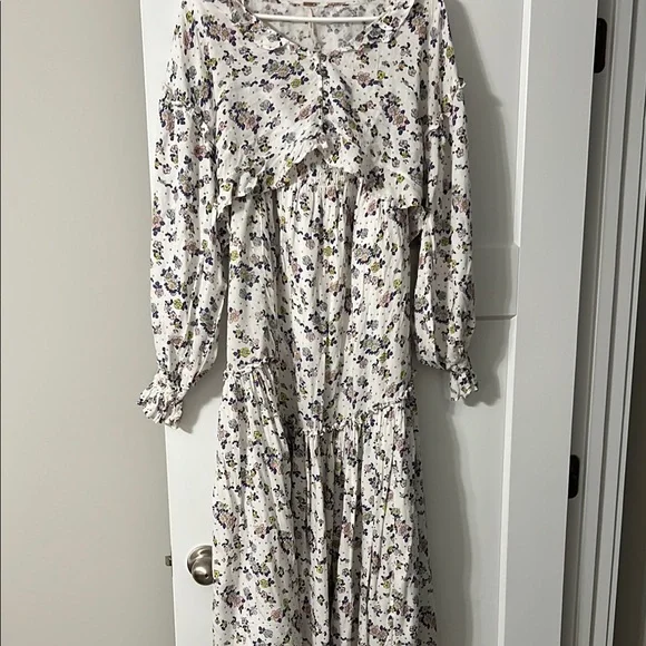 Free People | Dresses | Free People Floral Long Sleeve Top And Maxi Skirt Set | Poshmark Free People | Dresses | Free People Floral Long Sleeve Top And Maxi Skirt Set | Poshmark